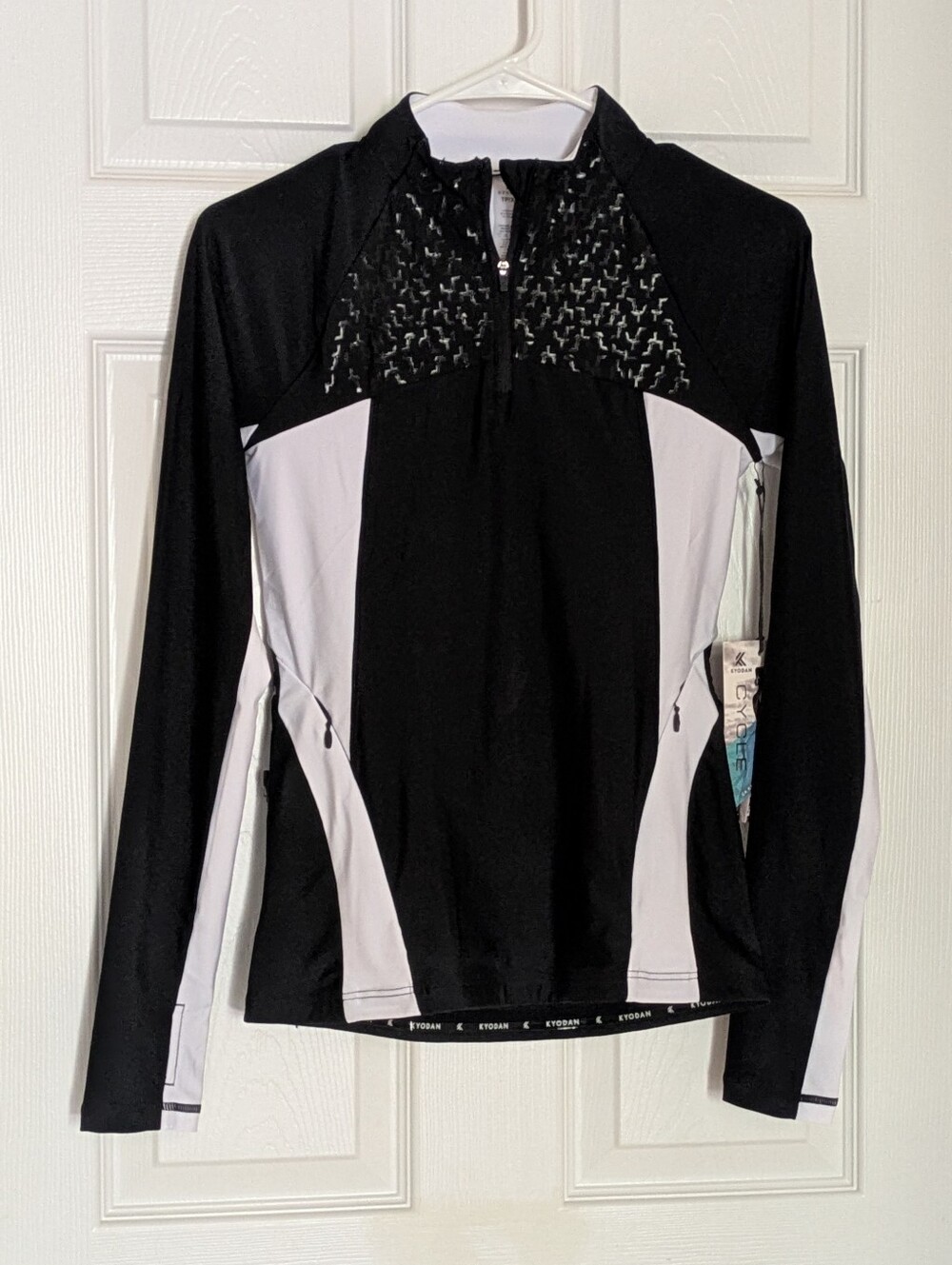 Kyodan Black and White Cycling Top Long Sleeve Women's XS NWT